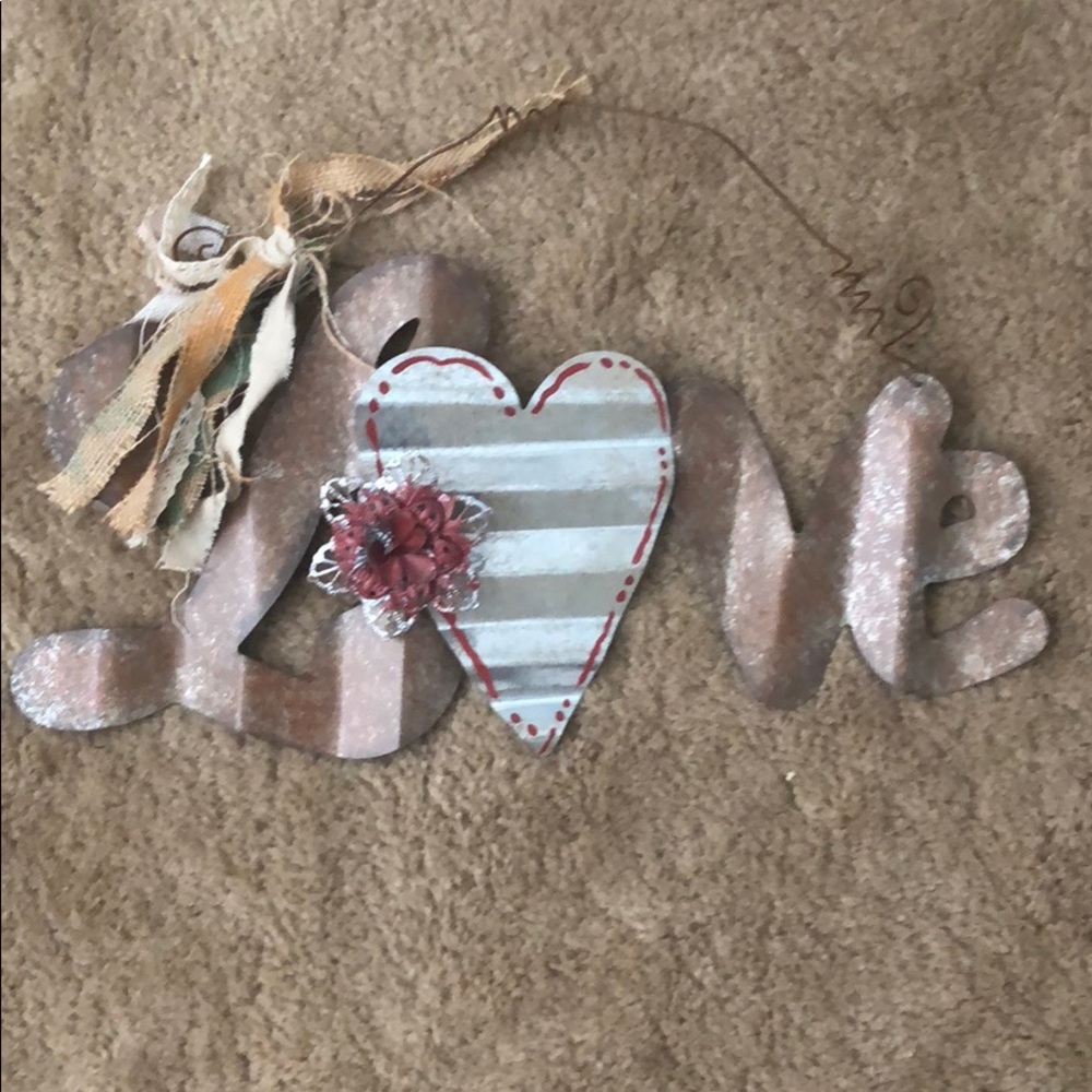 LOVE wall Decor